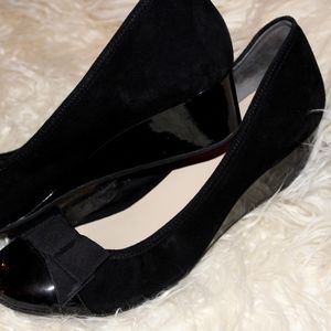 Cole Haan --- Black Suede patent leather wedge